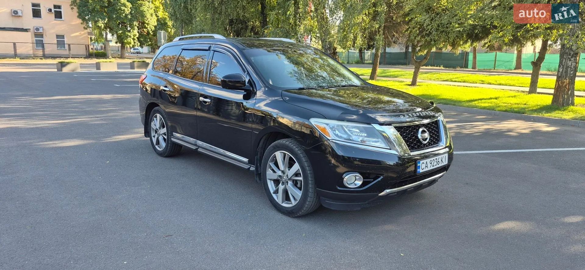 2014 Nissan Pathfinder - мініатюра 2