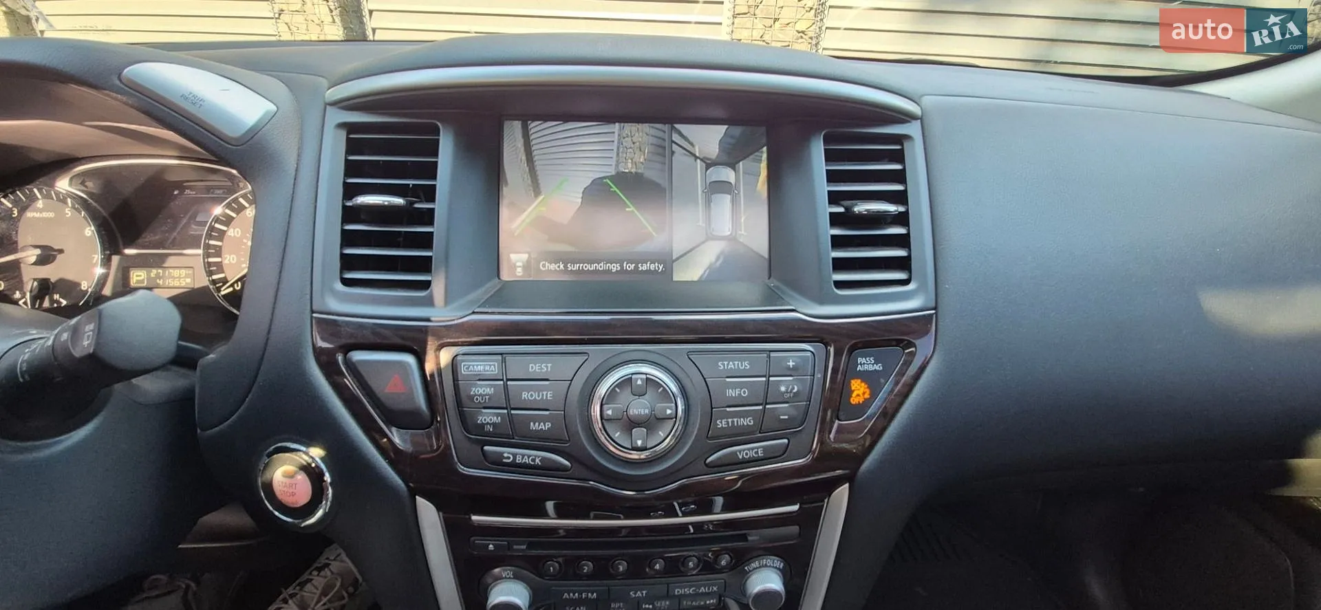 2014 Nissan Pathfinder - мініатюра 19