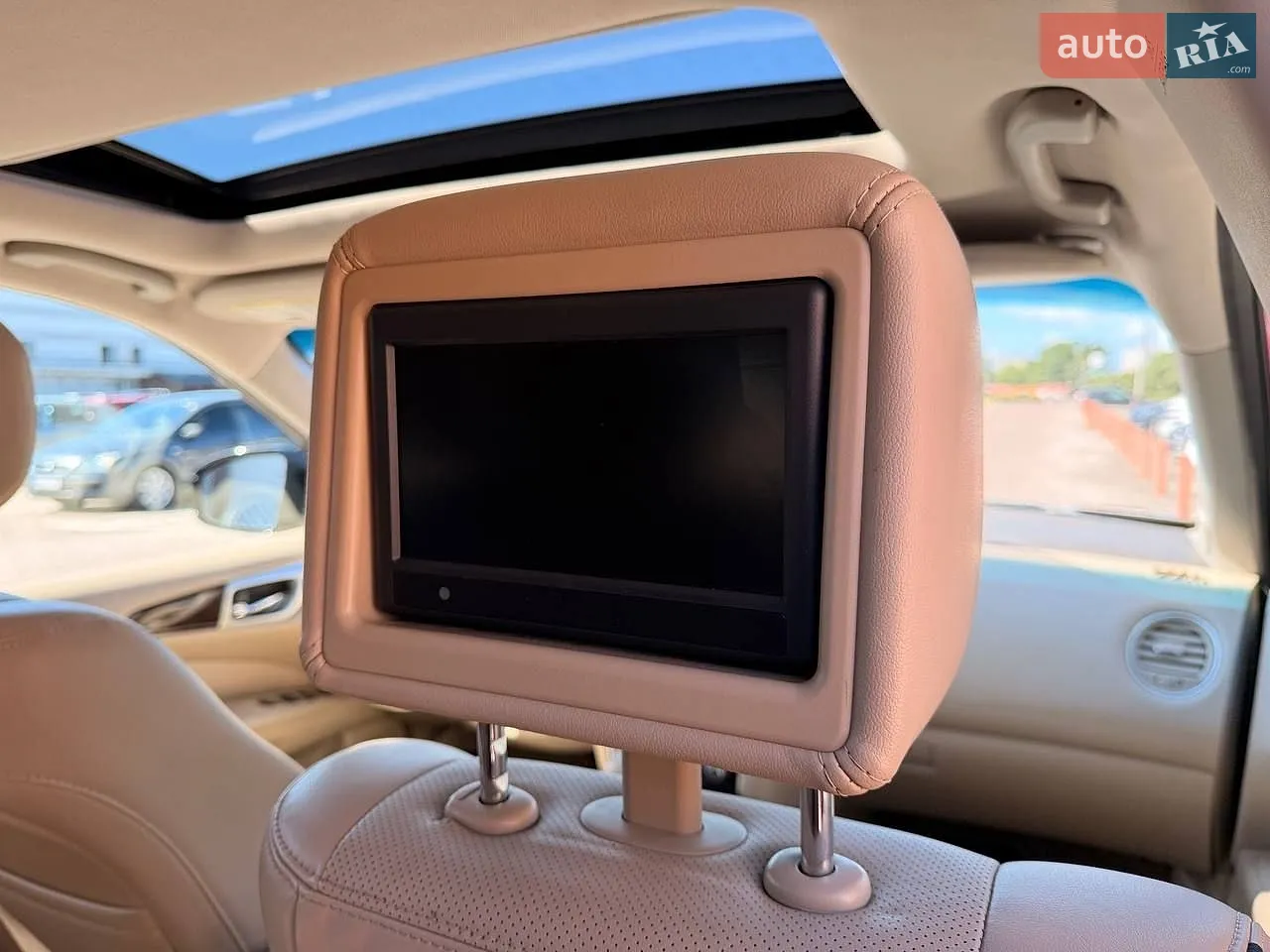 2014 Nissan Pathfinder - мініатюра 15