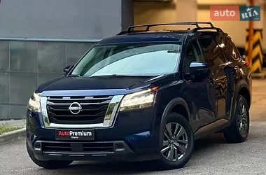 Nissan Pathfinder 2022