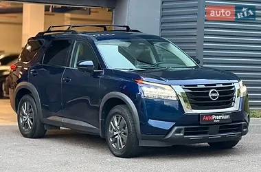 Nissan Pathfinder 2022