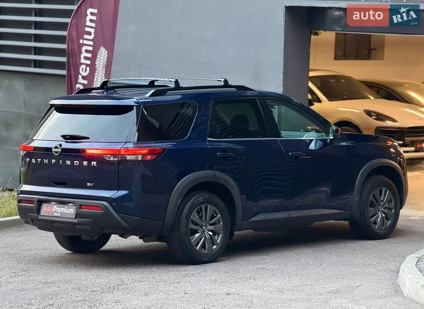 2022 Nissan Pathfinder - мініатюра 9