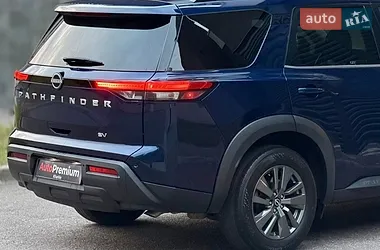 Nissan Pathfinder 2022