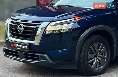 Nissan Pathfinder 2022