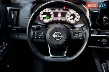 Nissan Pathfinder 2022