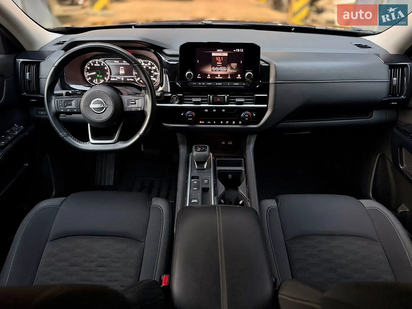 2022 Nissan Pathfinder - мініатюра 22