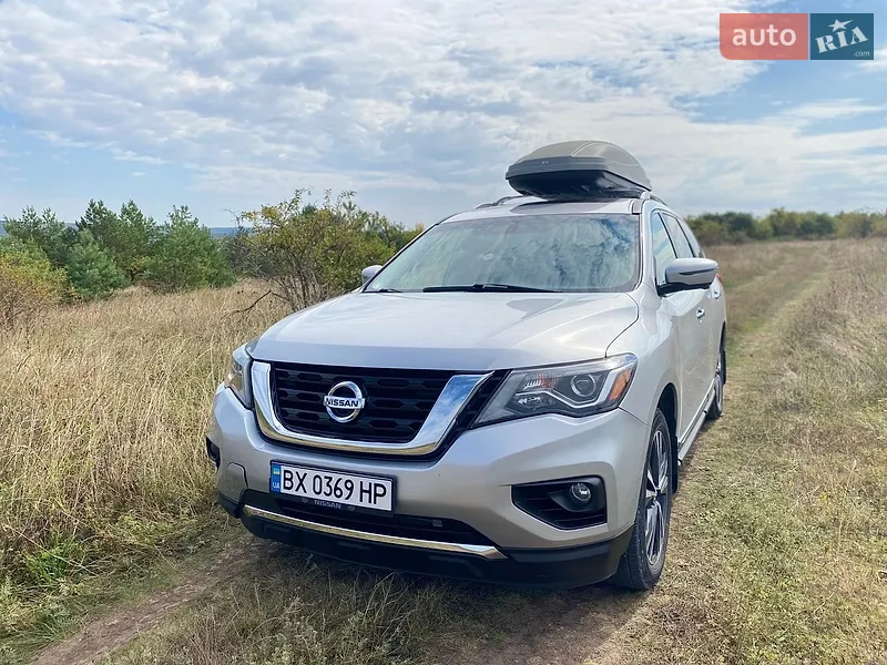 Nissan Pathfinder 2019