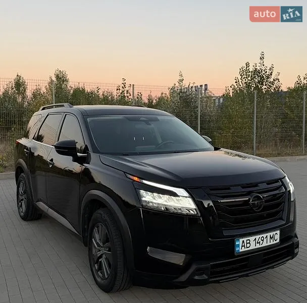 Nissan Pathfinder 2021