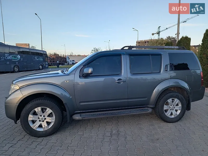 Nissan Pathfinder