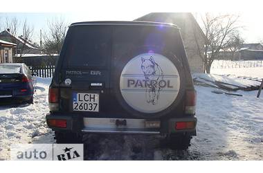 Позашляховик / Кросовер Nissan Patrol 1993 в Любомлі