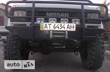 Внедорожник / Кроссовер Nissan Patrol 1988 в Ужгороде