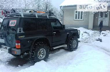 Другие легковые Nissan Patrol 1993 в Вижнице