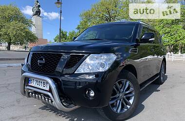 Внедорожник / Кроссовер Nissan Patrol 2011 в Херсоне