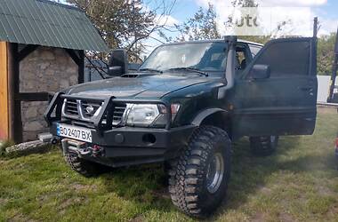 Внедорожник / Кроссовер Nissan Patrol 2000 в Тернополе