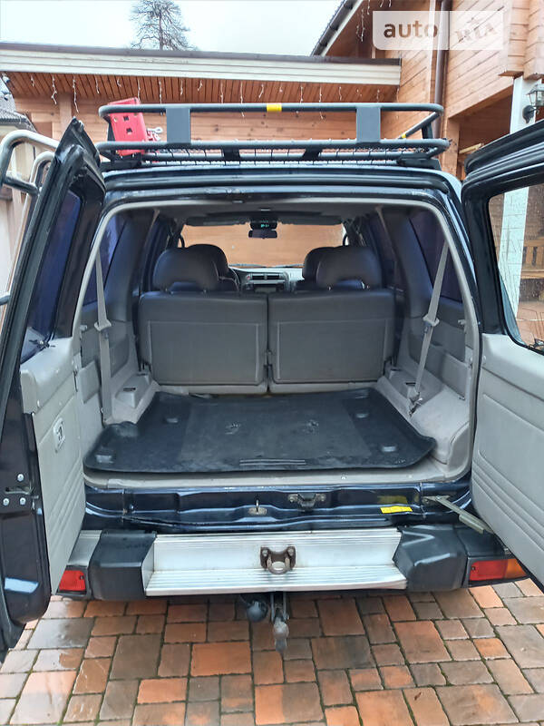 Внедорожник / Кроссовер Nissan Patrol 2000 в Киеве