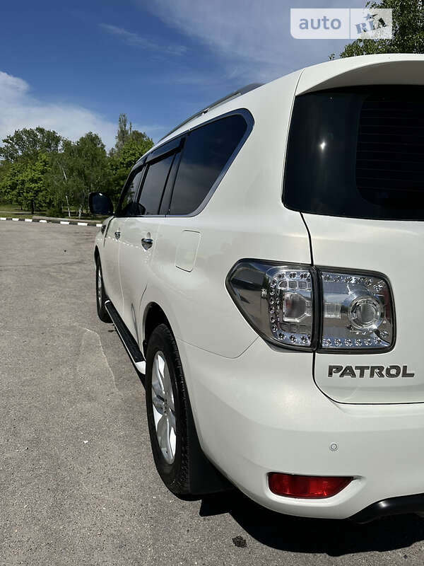 Внедорожник / Кроссовер Nissan Patrol 2013 в Запорожье