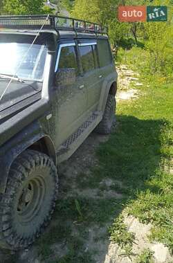 Позашляховик / Кросовер Nissan Patrol 1992 в Вижниці