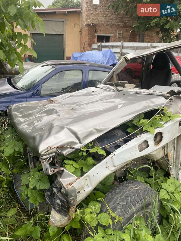 Позашляховик / Кросовер Nissan Patrol 1991 в Івано-Франківську