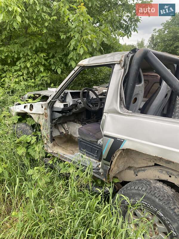 Позашляховик / Кросовер Nissan Patrol 1991 в Івано-Франківську