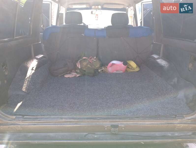 Позашляховик / Кросовер Nissan Patrol 1990 в Івано-Франківську