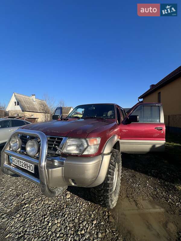 Позашляховик / Кросовер Nissan Patrol 2001 в Тячеві