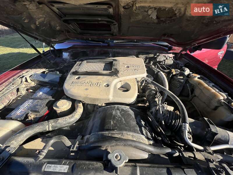 Позашляховик / Кросовер Nissan Patrol 2001 в Тячеві