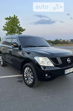 Внедорожник / Кроссовер Nissan Patrol 2011 в Мукачево