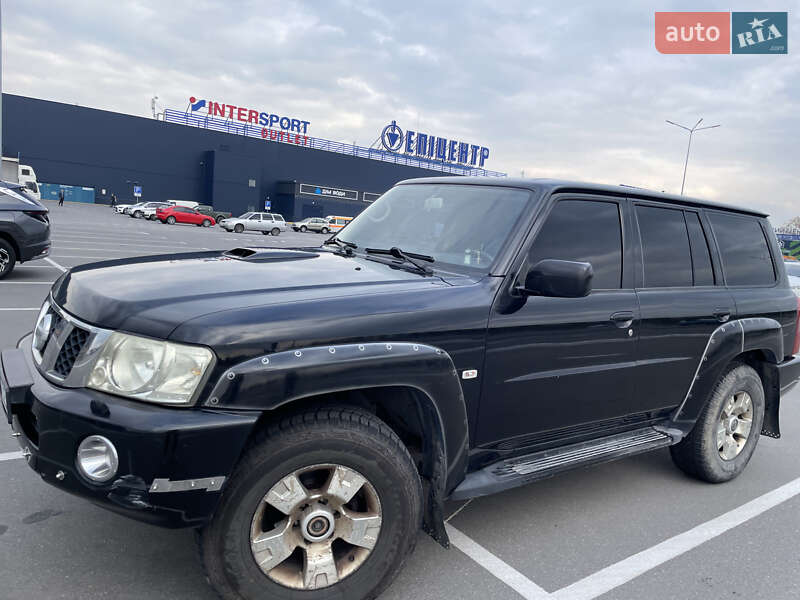 Внедорожник / Кроссовер Nissan Patrol 2007 в Днепре