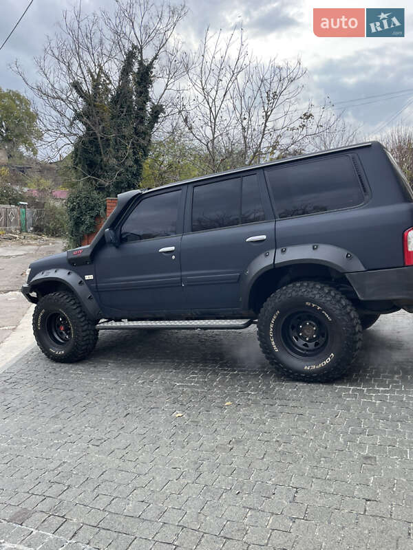 Позашляховик / Кросовер Nissan Patrol 1998 в Миколаєві