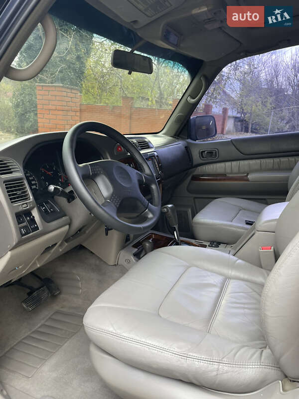 Позашляховик / Кросовер Nissan Patrol 1998 в Миколаєві