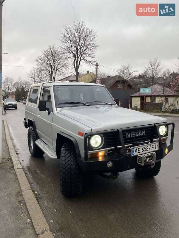 Позашляховик / Кросовер Nissan Patrol 1986 в Турці
