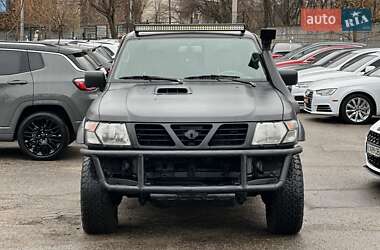 Позашляховик / Кросовер Nissan Patrol 2003 в Харкові