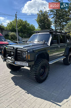 Внедорожник / Кроссовер Nissan Patrol 1993 в Тернополе