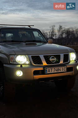 Позашляховик / Кросовер Nissan Patrol 2006 в Коломиї