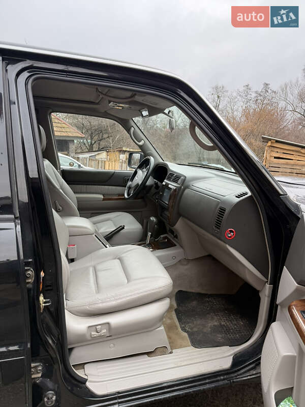 Позашляховик / Кросовер Nissan Patrol 2003 в Львові