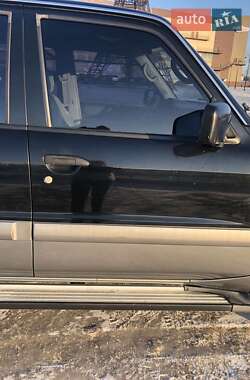 Внедорожник / Кроссовер Nissan Patrol 2003 в Харькове