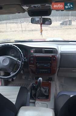 Позашляховик / Кросовер Nissan Patrol 2000 в 