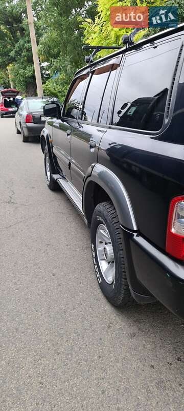 Внедорожник / Кроссовер Nissan Patrol 2003 в Днепре