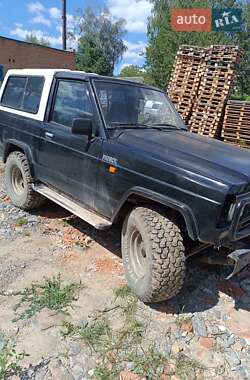 Внедорожник / Кроссовер Nissan Patrol 1990 в 