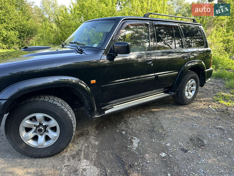 Позашляховик / Кросовер Nissan Patrol 2003 в Львові
