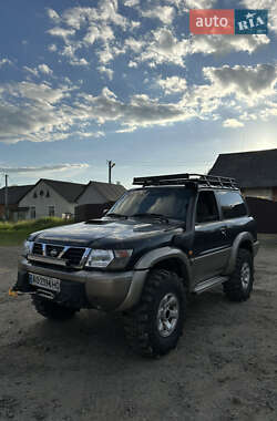 Позашляховик / Кросовер Nissan Patrol 1999 в Тячеві