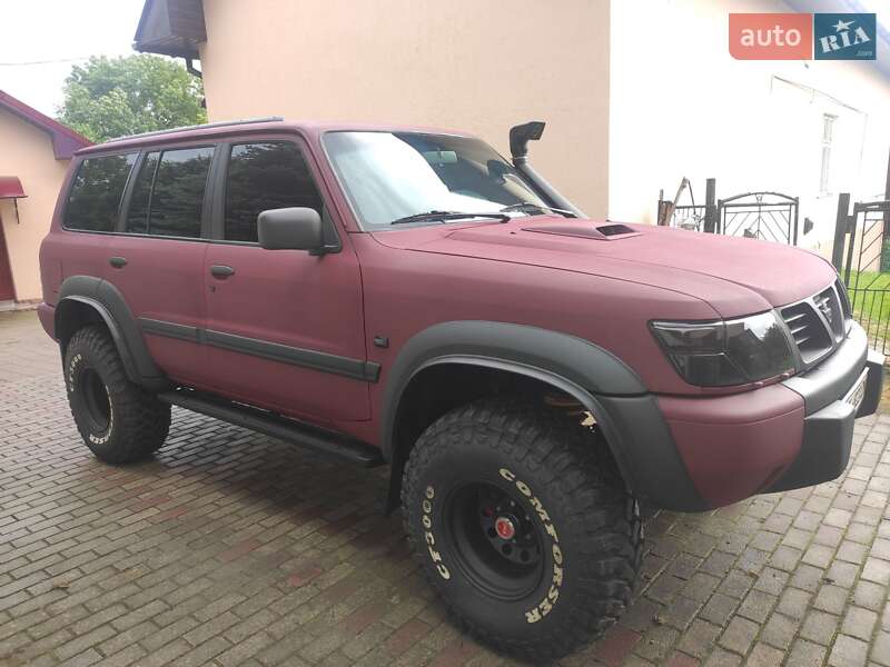 Внедорожник / Кроссовер Nissan Patrol 2000 в Ивано-Франковске