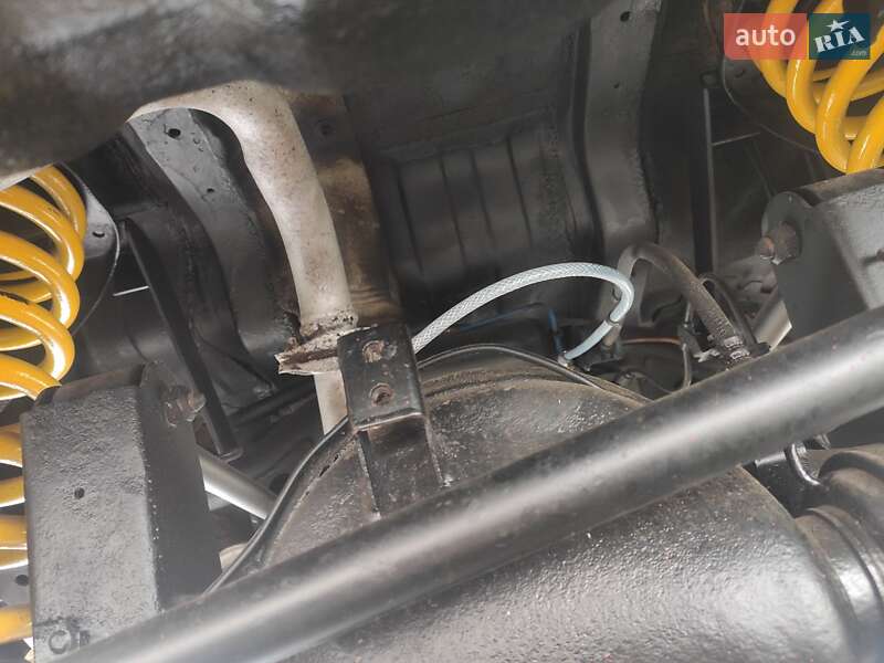 Внедорожник / Кроссовер Nissan Patrol 2000 в Ивано-Франковске