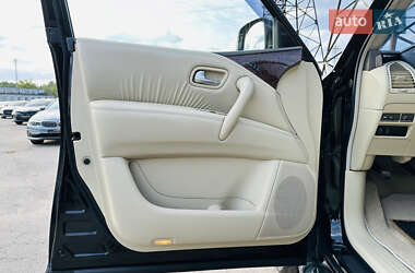 Позашляховик / Кросовер Nissan Patrol 2013 в 