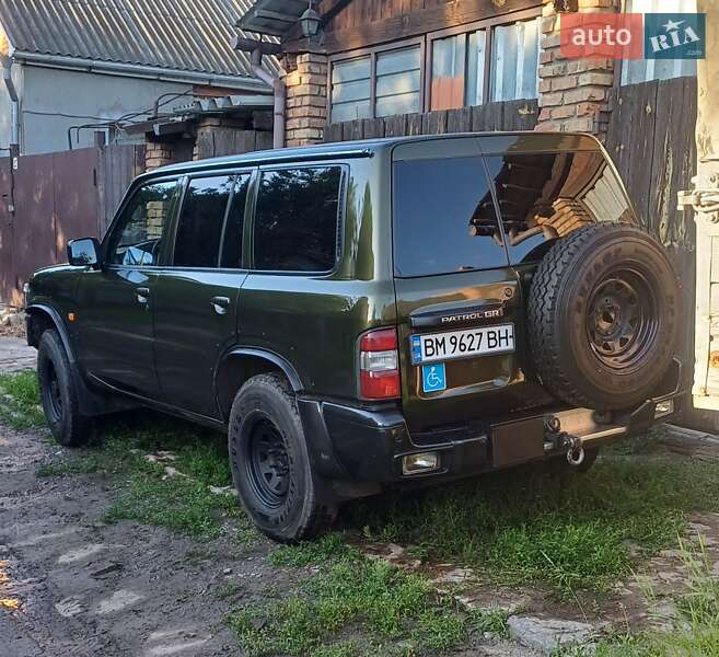 Позашляховик / Кросовер Nissan Patrol 2000 в Сумах