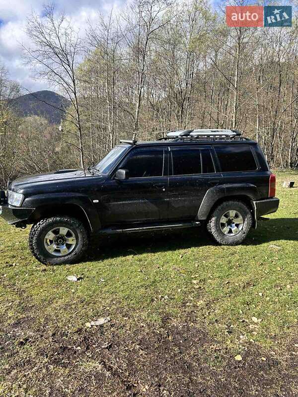 Позашляховик / Кросовер Nissan Patrol 2007 в Тячеві