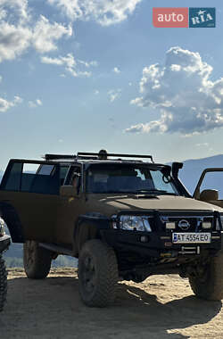 Позашляховик / Кросовер Nissan Patrol 2008 в Яремчі