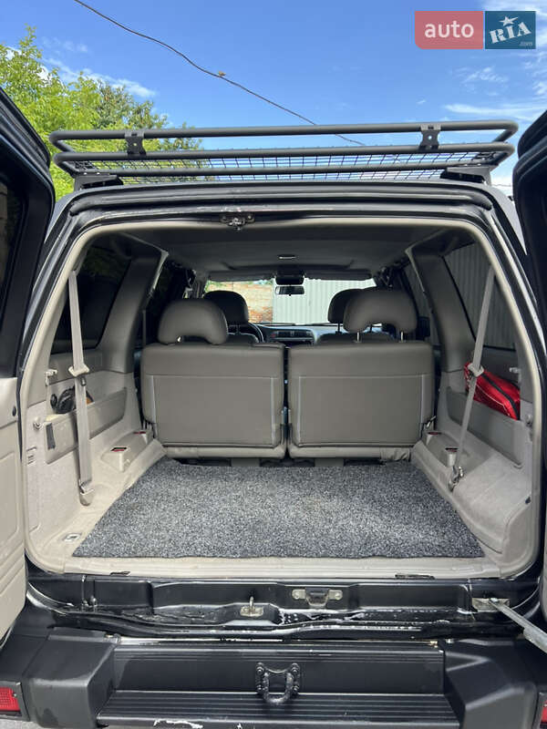 Позашляховик / Кросовер Nissan Patrol 2001 в Рівному