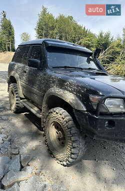 Внедорожник / Кроссовер Nissan Patrol 1999 в Сваляве