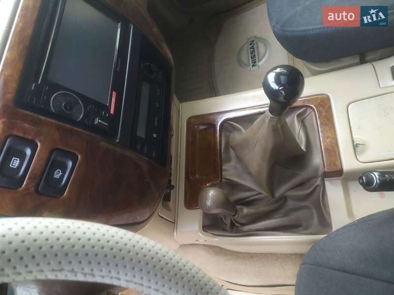 Внедорожник / Кроссовер Nissan Patrol 2005 в Киеве